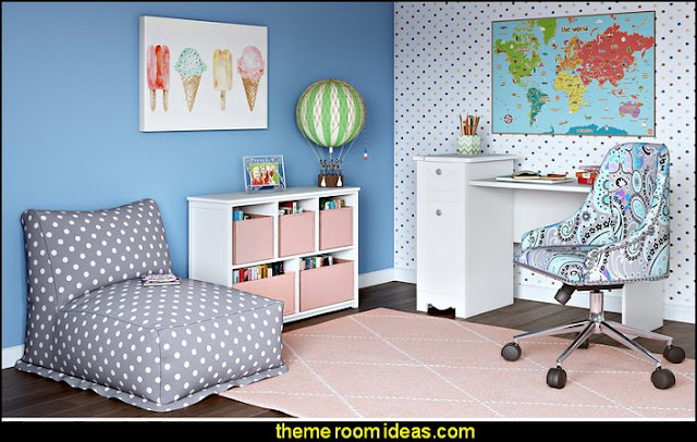 office furniture - office decorating - study desk - den furniture - office chairs - home office design - Organizing your Home Office - Bookshelves