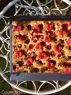 image Biscuit de Savoie pistaches-framboises