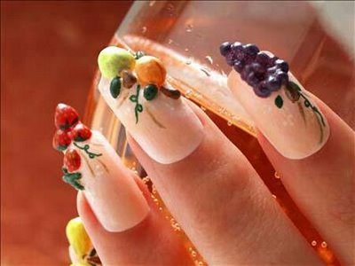 MODERN FRUITY TRENDS NAIL ART