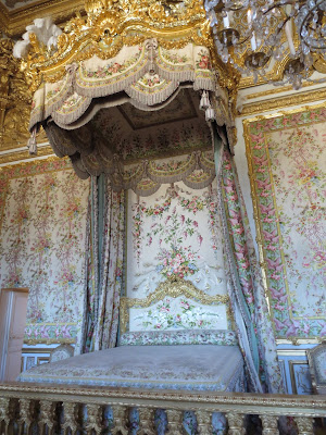 Marie Antoinette's bedroom inside Le Chateau de Versailles, french for The Palace of Versailles, just outside Paris, France www.thebrighterwriter.blogspot.com