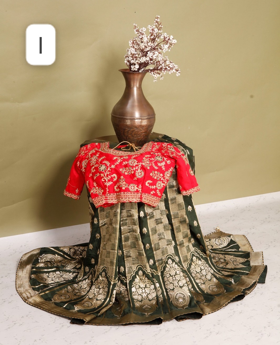 Mantra-1 Kalpveli Dola Silk Handwork Sarees