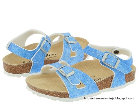 Chaussure ninja:chaussure-574352