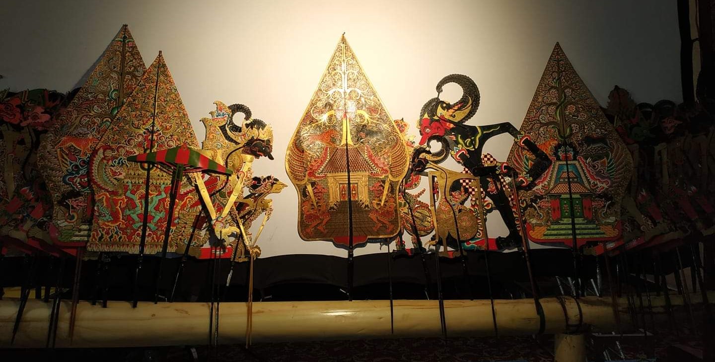 CRITA WAYANG