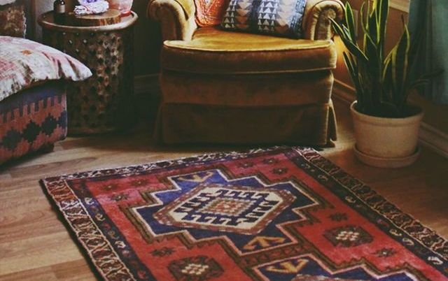Tips Cara Memilih Warna Dan Motif Lantai Karpet Rumah