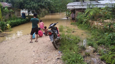 Akibat Banjir di 10 kecamatan Kabupaten Aceh Timur, 2.693 Jiwa Mengungsi