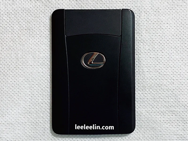 Lexus RX300 卡片式鑰匙更換電池教學