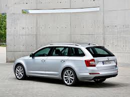 2014 Skoda Octavia Combi Review And Specs