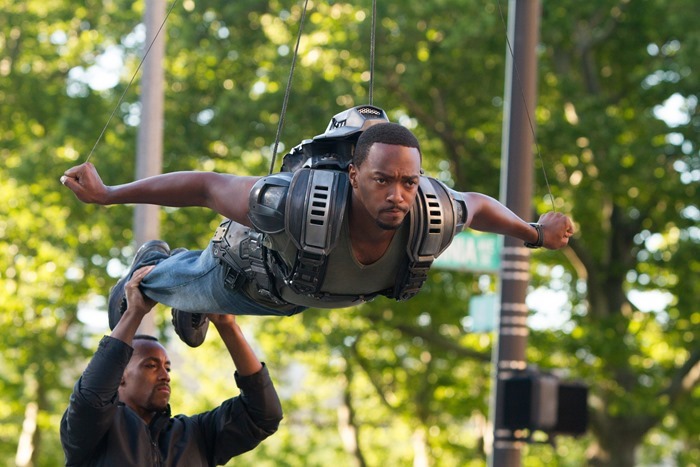 Marvel's Captain America: The Winter Soldier

Anthony Mackie (Falcon/Sam Wilson) on set

Ph: Zade Rosenthal

© 2014 Marvel.  All Rights Reserved.