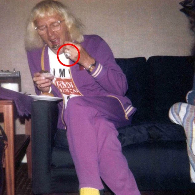 Libro Jimmy Savile el vampiro de Leeds