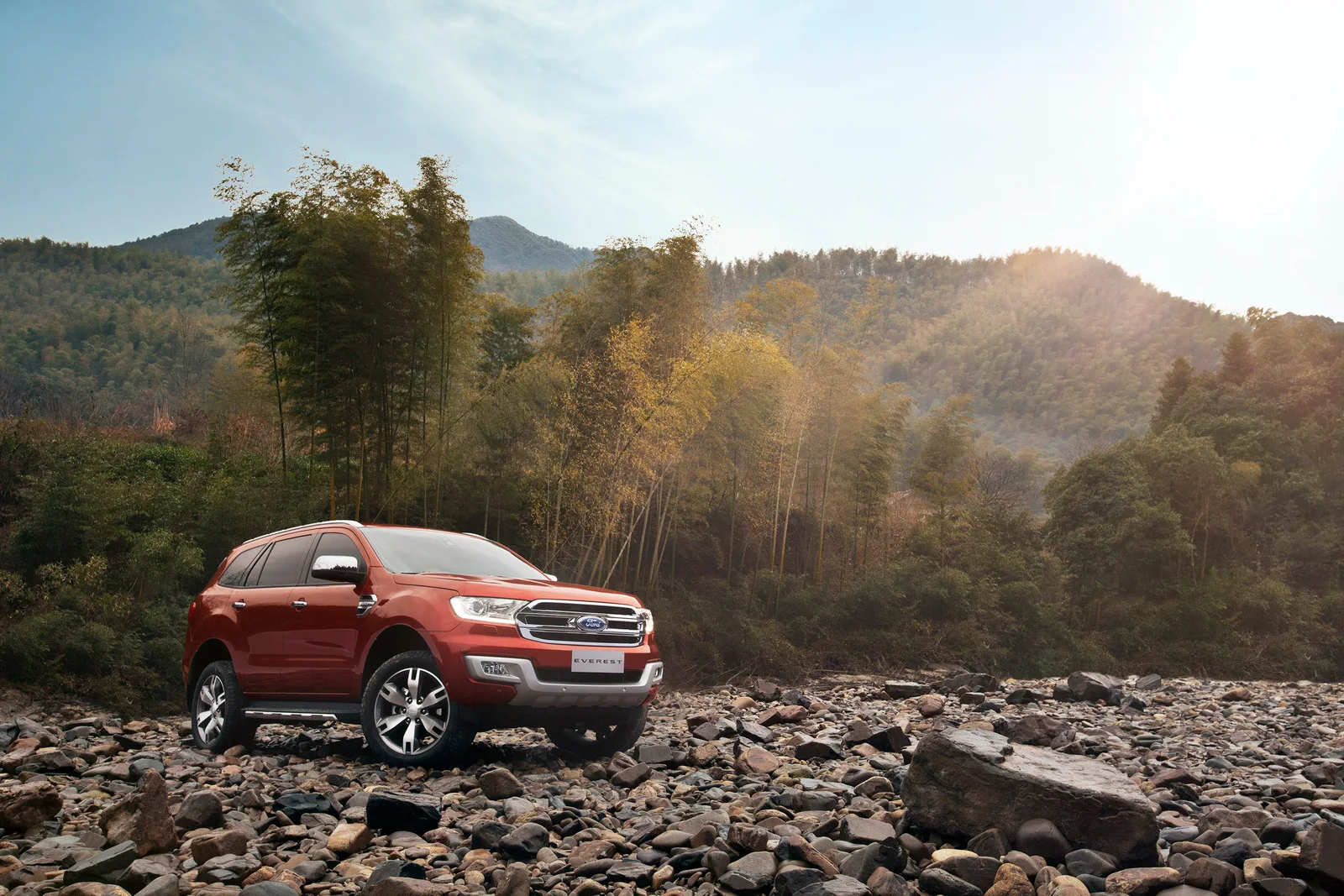 Ford sẽ sản xuất Everest hoàn toàn mới tại Nam Phi