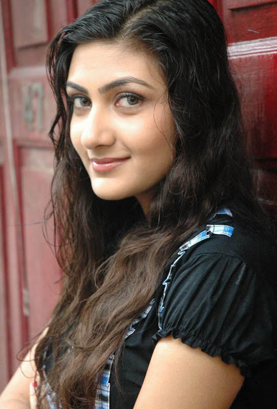 Actress Neelam wallpapers