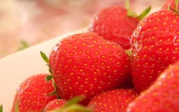 Top Fruits Healthiest Energy.strawberries image