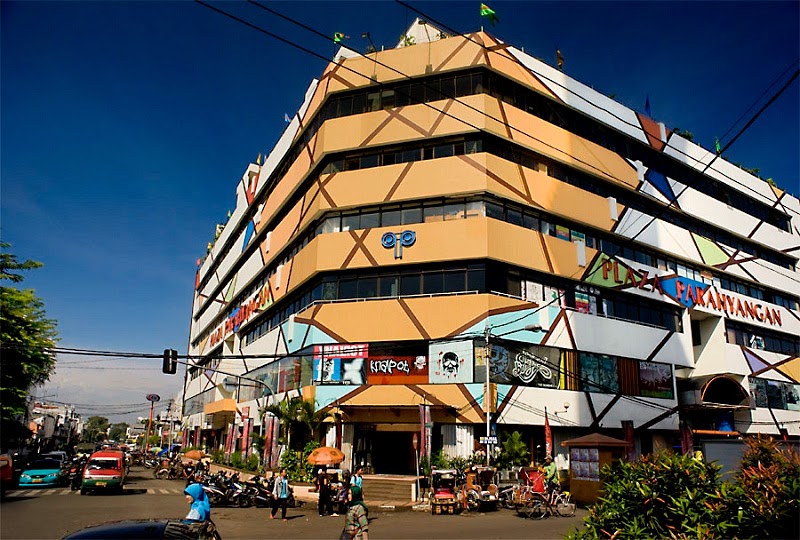 8 Tempat  Belanja  Murah  di  Bandung  yang Terbaik Tempat  