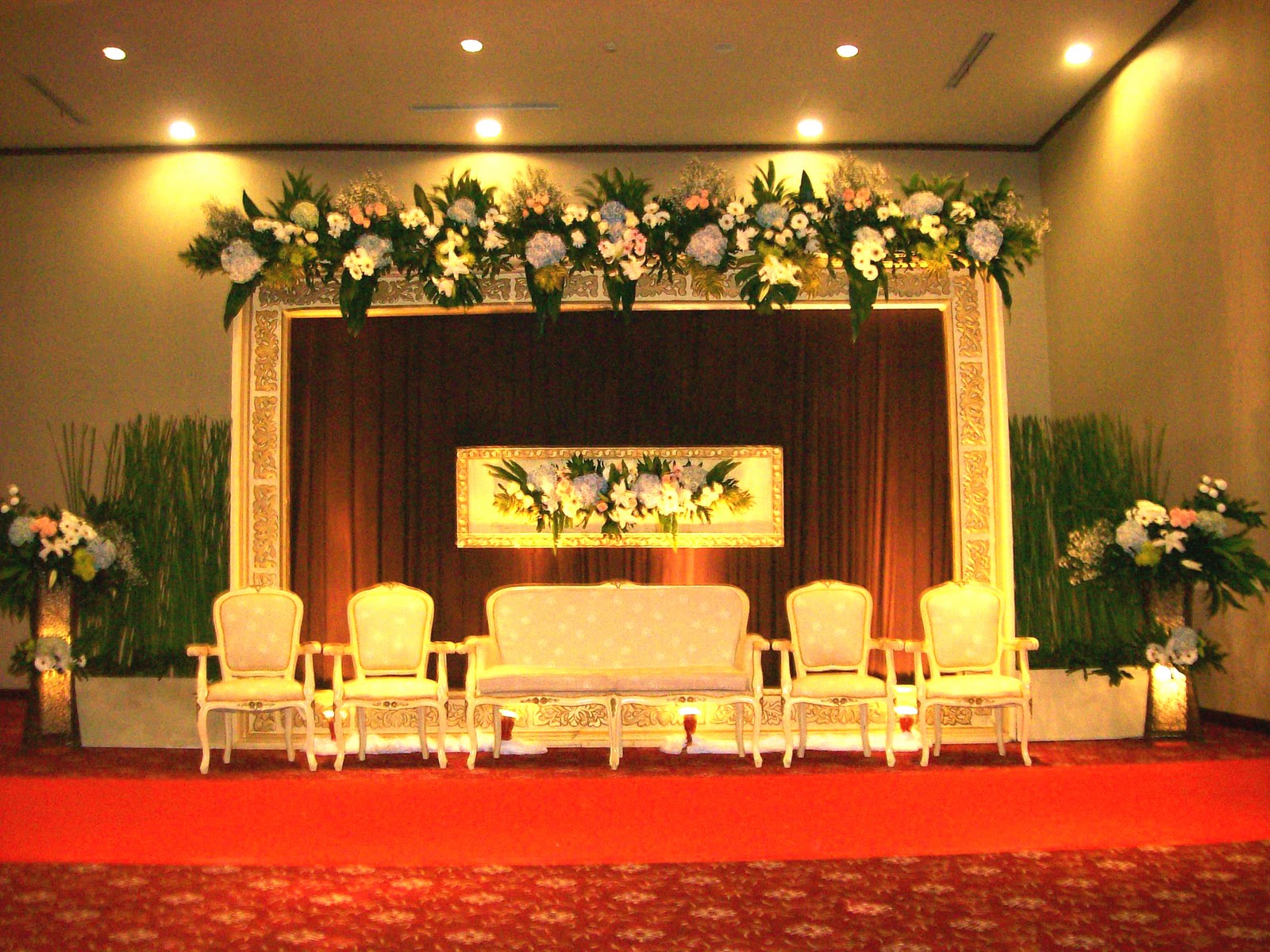 Olivia Wedding Decoration Pelaminan Model Internasional 