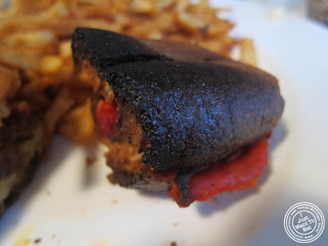 image of merguez sandwich at AOC - L'Aile Ou la Cuisse in NYC, New York