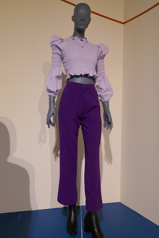 Priscilla Presley film costume