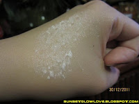Tony Moly Party Lover Luminous Sheer Powder unblended hand swatch