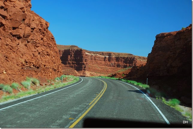 05-20-14 A SR95 Blanding to Hanksville (139)