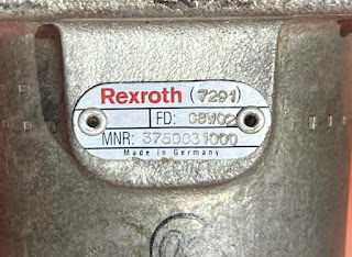 Rexroth MNR: 3750031000 new valve- Made in Germany, we have for sale e-mail: idealdieselsn@hotmail.com (main)              idealdieselsn@gmail.com (cc)