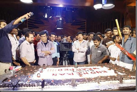 Rajinikanth, Aishwarya and Shankar at the Enthiren party3