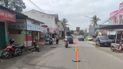 Antisipasi Kemacetan, Satlantas Polres Bone Pasang Pembatas Jalan, Ini Lokasinya