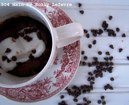 Molten Marshmallow Fudge Cake in a Mug