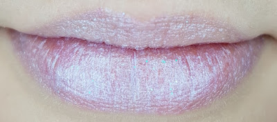 Avon mark. Epic Transformers Lipstick in HolograFX lip swatch