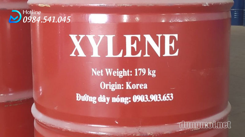 Xylene (C8H10) - Dimethylbenzen