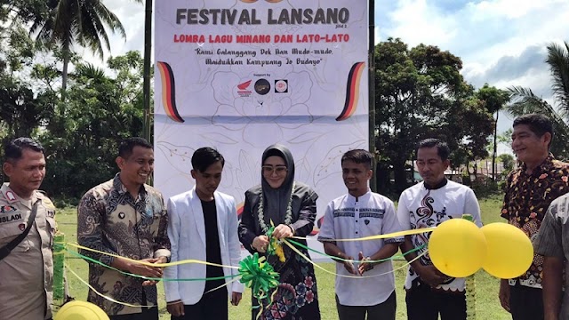 Dukung Pariwisata Lokal, Lisda Hendrajoni Buka Festival Lansano