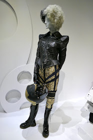 Emma Stone Cruella The Future movie costume