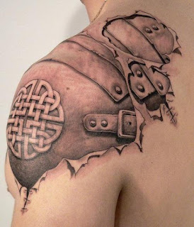 3D tattoo: armoured shoulder under the skin