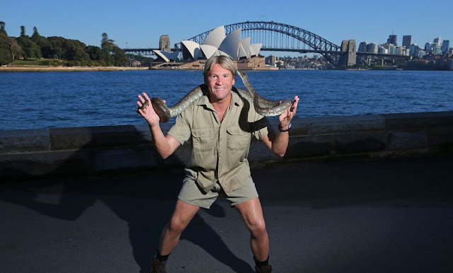 CRIKEY! Madame Tussauds Sydney unveils world first wax figure of Australian icon Steve Irwin