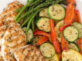 GRILLED GARLIC AND HERB CHICKEN AND VEGGIES