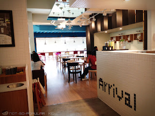 Cafe de Seoul: spacious, well-lit and cute