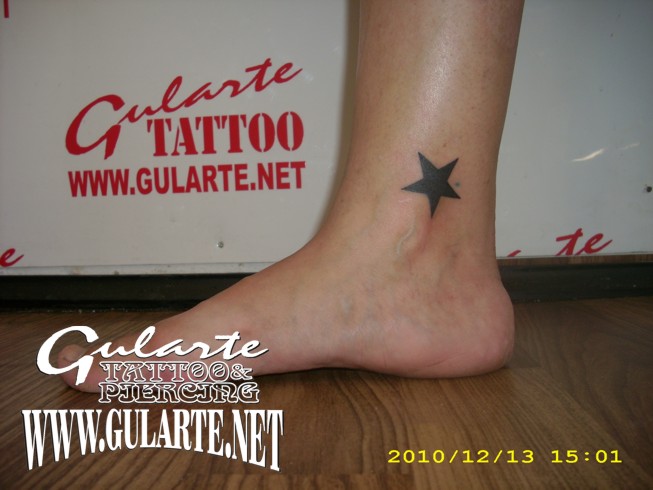 tattoo de estrellas. TATTOO Stefanía