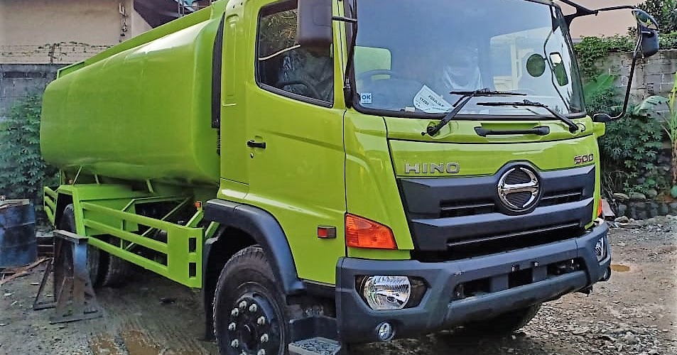 Promo Truk  Hino  Tangki  Baru