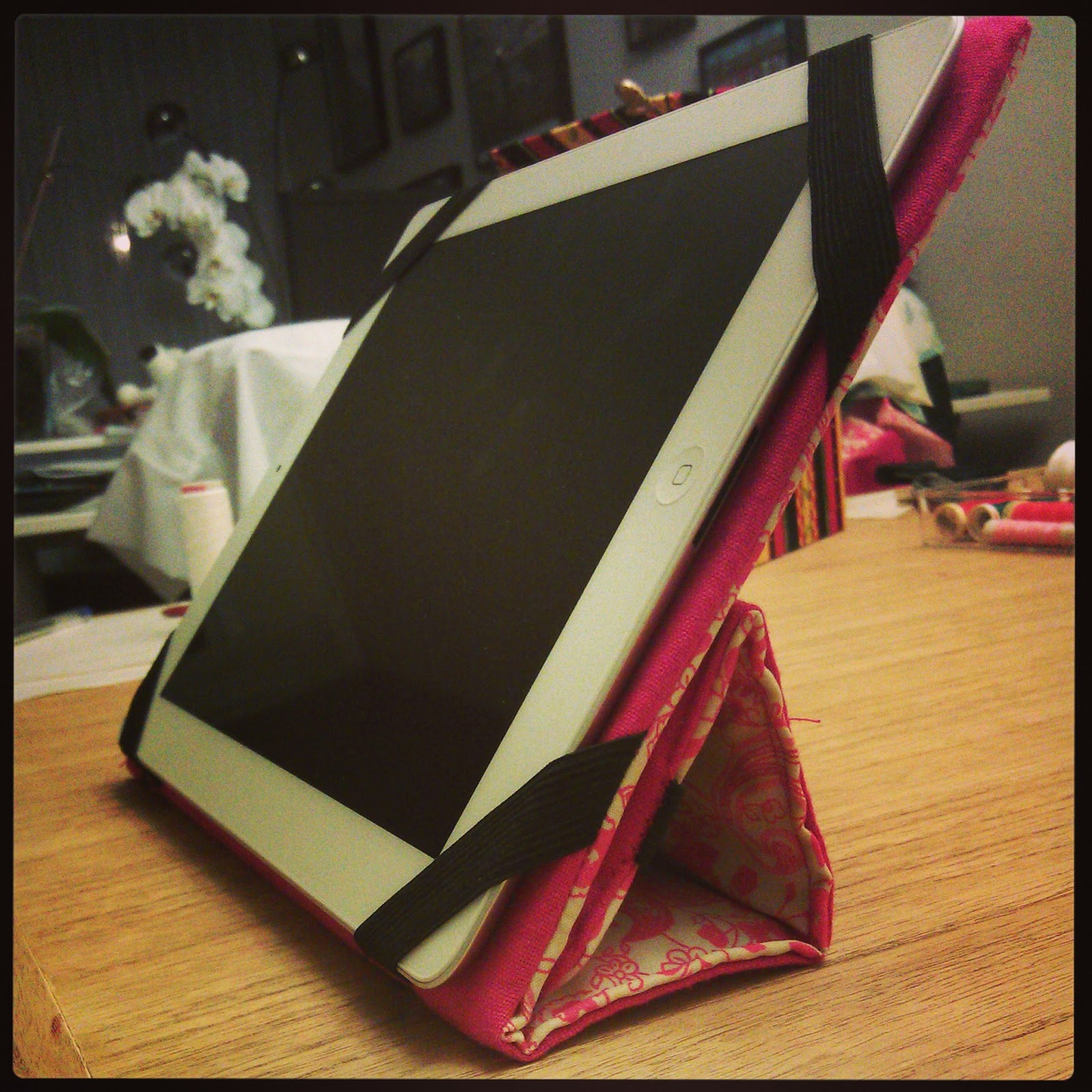 ... Herrera Moda: Mi primera funda para Ipad... ¿Quien quiere una
