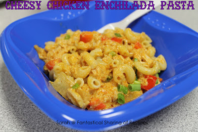 Cheesy Chicken Enchilada Pasta - dare you to eat just one bite of this cheesy pasta dish! #chicken #pasta #enchilada #dinner