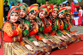 Tari Saman Aceh