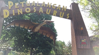 Taman Legenda Petualangan Dinosaurus