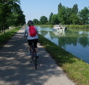 http://lespassionsdebasile.blogspot.com/2018/07/canal-des-2-mers-vtt-moissac-et-montech.html