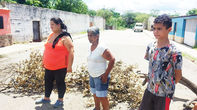 EN LAS MERCEDES SE ALZAN POR LA FALTA DE AGUA