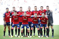 CLUB ATLÉTICO OSASUNA. Temporada 2022-23. Chimy Ávila, Jon Moncayola, David García, Unai García, Lucas Torró, Budimir, Sergio Herrera. Aimar Oroz, Moi Gómez, Rubén Peña, Juan Cruz. CLUB ATLÉTICO OSASUNA 2 CÁDIZ C. F. 0 Sábado 20/08 2022 17:30 horas Campeonato de Liga de 1ª División, jornada 2 Pamplona, Navarra, España Estadio El Sadar 18.587 espectadores ⚽ Chimy Ávila ⚽Kike García