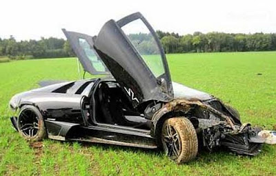 Accident  Lamborghini Murcielago LP670 SV-4 in Germany