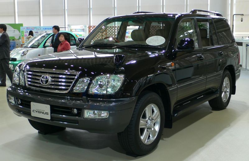 Toyota Land Cruiser Prado 2005. The Toyota Land Cruiser 90 is