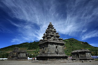 paket wisata Dieng murah