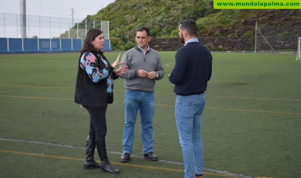 El Ayuntamiento de Villa de Mazo sustituye alumbrado exterior del estadio municipal de fútbol y pistas de pádel