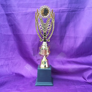 piala unik