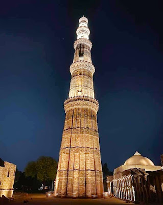 Qutub Minar - क़ुतुब मीनार delhiblogs