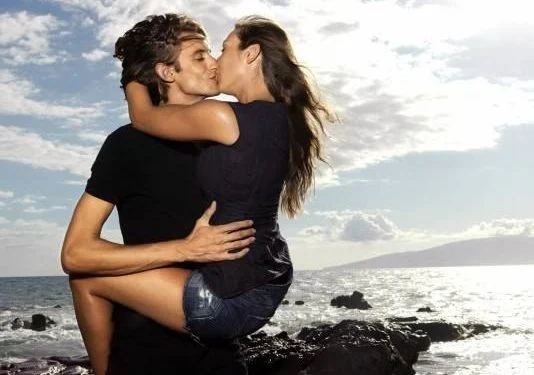 9 Signs Proving That Your Man Is Truly Faithful